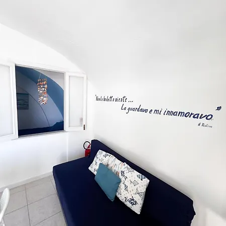 Calilla House By Reserve Apartment Procida